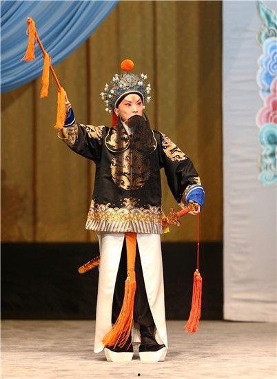 王珮瑜搞笑视频,古风美女变身喜剧达人，笑料百出！